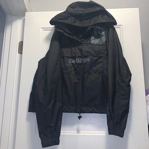 Women’s Nike Courter-Zip Windbreaker